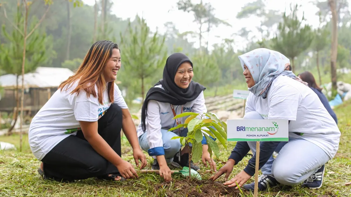 Transisi energi merupakan hal penting yang berperan menciptakan dampak positif terhadap iklim dan lingkungan. Terkait hal ini, perbankan memiliki peran dan kontribusi melalui dukungan baik dari sisi bisnis maupun operasional.