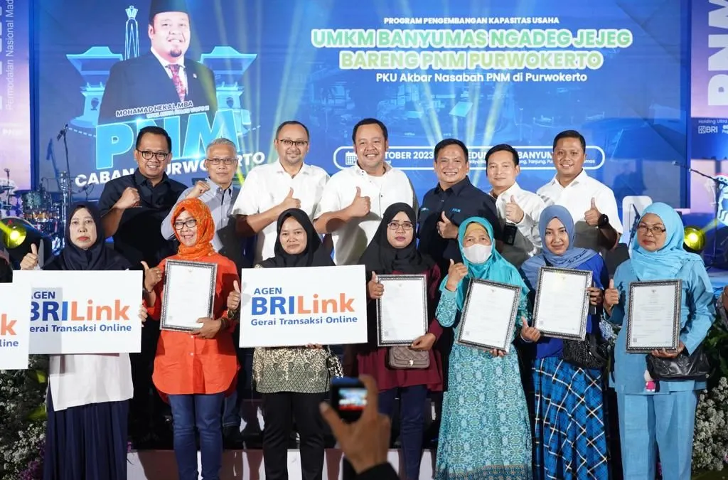 PNM telah memfasilitasi terbitnya 1 juta sertifikat Nomor Induk Berusaha (NIB) kepada nasabah PNM Mekaar di seluruh Indonesia.