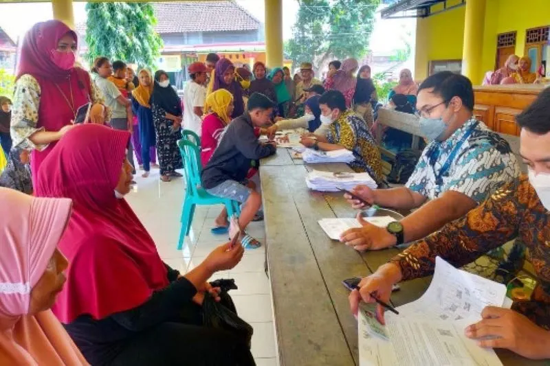 BLT Mitigasi Risiko Pangan Senin Pagi Belum Cair 