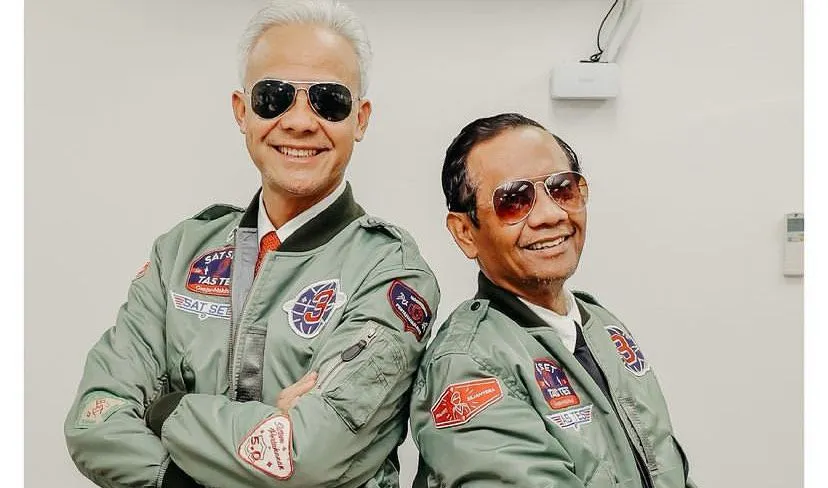 List Jaket Bomber yang Mirip Style Ganjar-Mahfud di Debat Capres