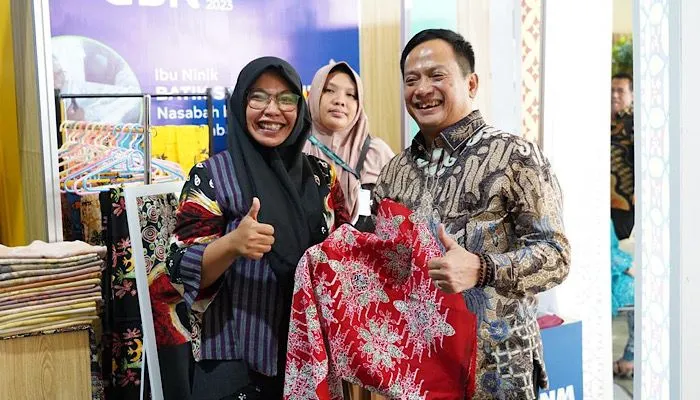 Nasabah PNM di acara Gelar Batik Nusantara (GBN) 2023