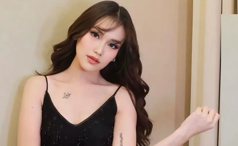 Ayu Ting Ting Ramai Diisukan Tunangan dengan TNI 