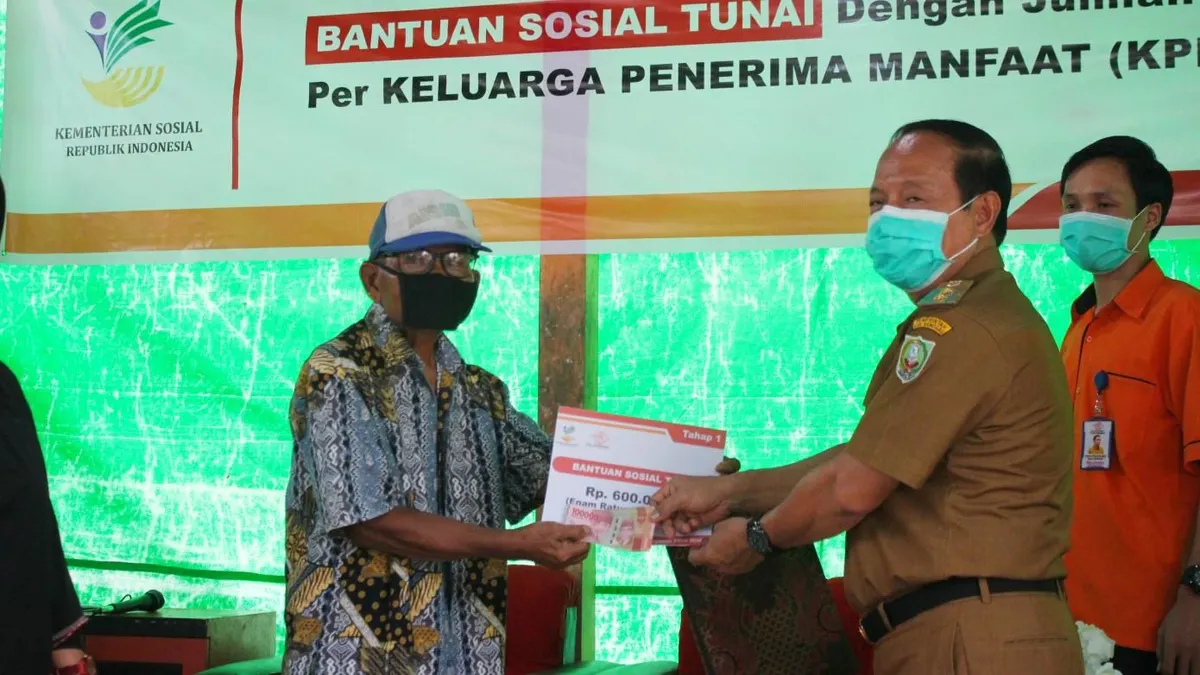Jumat bahagia saat ini, sebab ada sebanyak 14.413 KPM penerima bantuan sosial (bansos) BPNT senilai Rp 400 ribu yang akhirnya dicairkan.