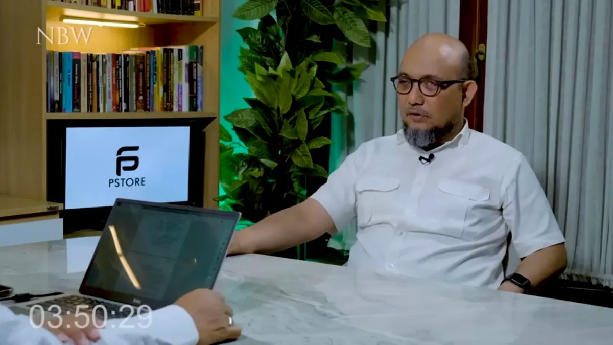 Mantan Kasatgas Penyidikan Komisi Pemberantasan Korupsi (KPK) Novel Baswedan, mengatakan bahwa dirinya menunggu gerakan yang akan diambil KPK di bawah pimpinan Nawawi Pomolango.