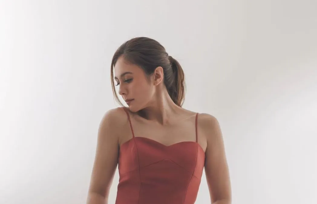 Artis Wulan Guritno