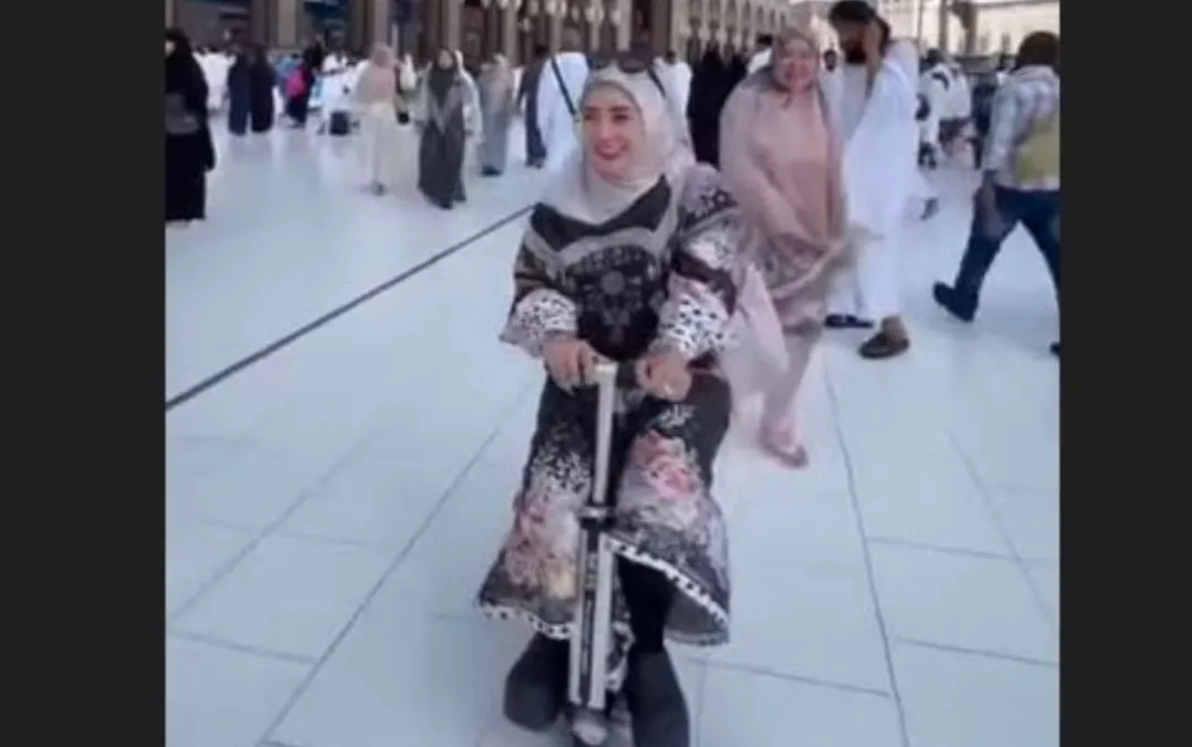 Shella Saukia Dapat Kritikan Pedas Usai Pakai Koper Listrik di Tanah Suci