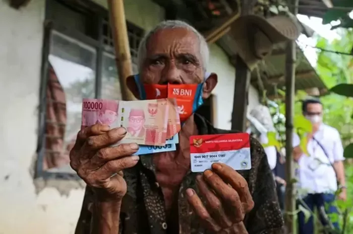 Bantuan Pangan Non Tunai (BPNT) dan Bantuan Langsung Tunai (BLT) saat ini sedang dinanti-nantikan oleh para Keluarga Penerima Manfaat (PKM).