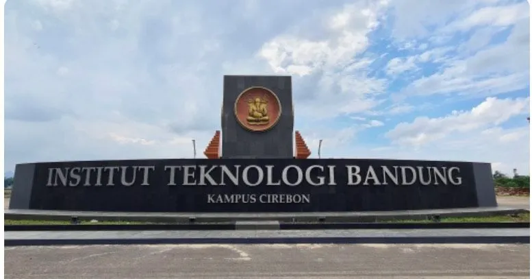 Institut Teknologi Bandung (ITB)