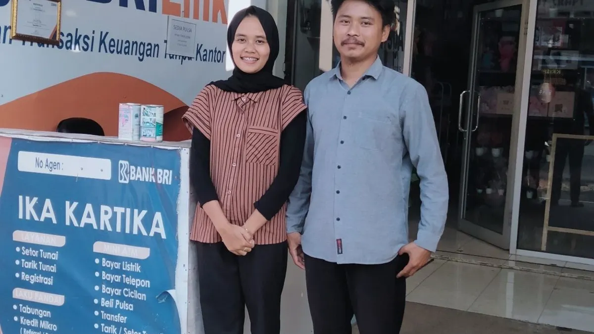 Ika Kartika, warga Ciamis, awalnya tak pernah menyangka menjadi AgenBRILink bisa menjadi sumber nafkah utama keluarga.