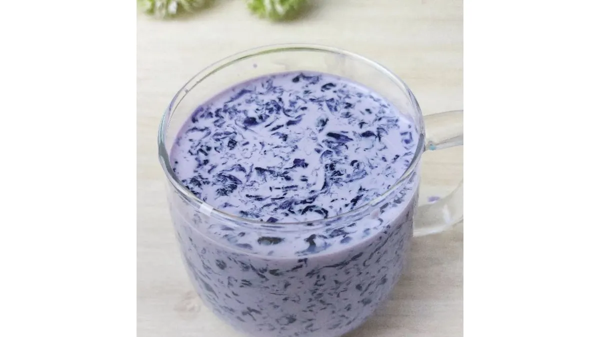 Es lumut Nutrijell merupakan menu yang populer dan cocok untuk ide jualan di bulan puasa Ramadhan. Beginilah resep dan cara membuatnya.