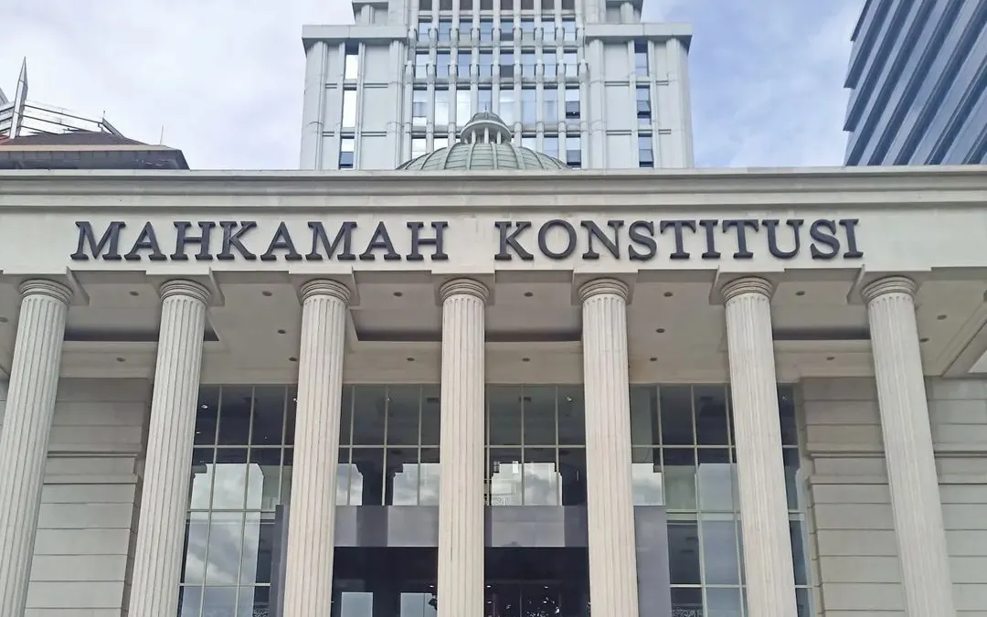 Protes Putusan MK, Mic Masinton Pasaribu Mendadak Mati Saat Ajukan Hak Angket di Sidang Paripurna