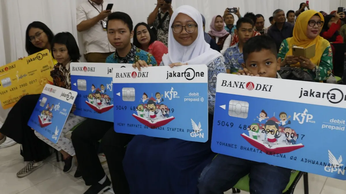 Informasi mengenai pencairan dana bansos Kartu Jakarta Pintar (KJP) Plus, sampai saat ini masih dinantikan bagi peserta yang menerimanya.