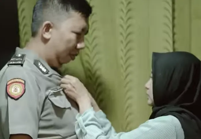 Kisah Aipda Rully dan Linda, Pasangan Suami Istri Penyintas Cinta di Tengah Hambatan Beban yang Membatas