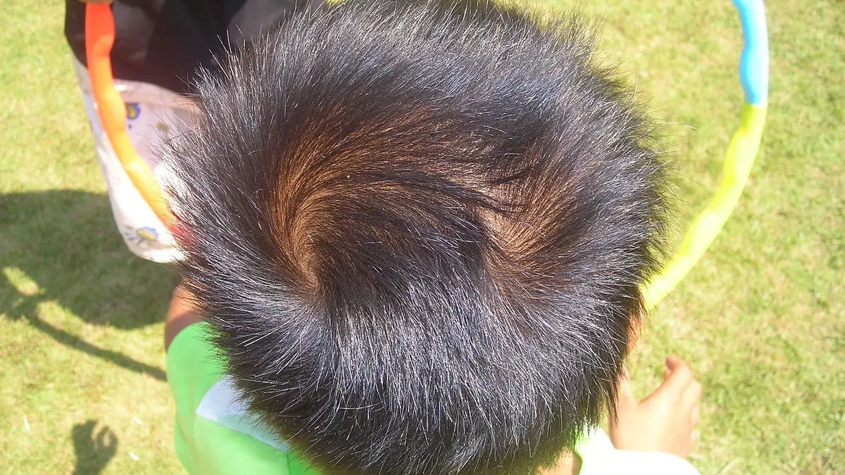 Legenda dan cerita rakyat soal dua unyeng-unyeng ini mewakili makna yang lebih dalam tentang keberadaan dan identitas manusia.