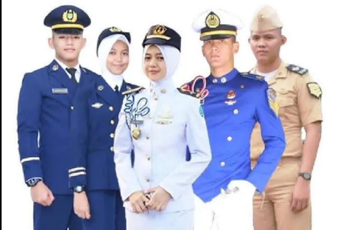 Sekolah kedinasan adalah Sekolah Tinggi Ikatan Dinas yang dilaksanakan oleh Kementerian dan Lembaga Pemerintah non Kementerian.