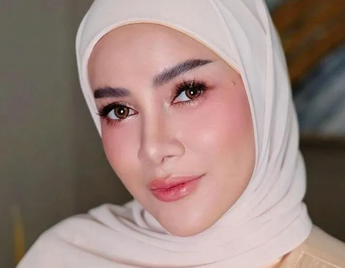 Olla Ramlan.