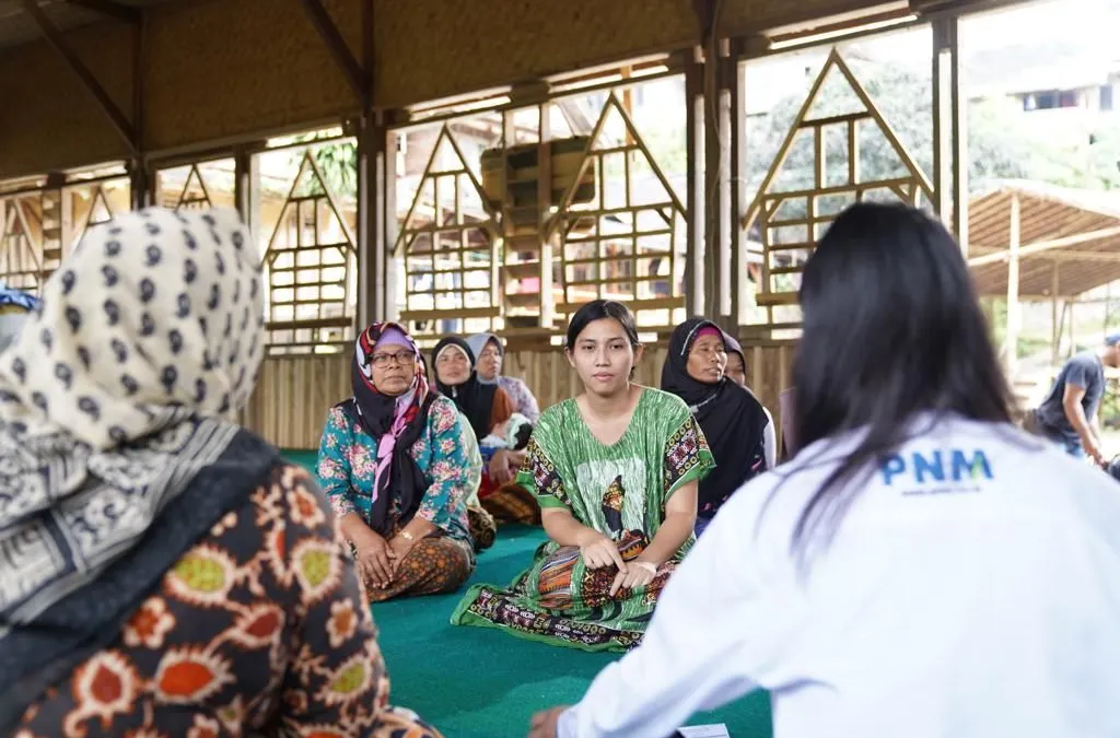 Menjadi lembaga pembiayaan group lending dalam sektor ultra mikro terbesar di seluruh dunia, PT Permodalan Nasional Madani (PNM) semakin yakin pendampingan nasabah menjadi salah satu solusi kredit macet.