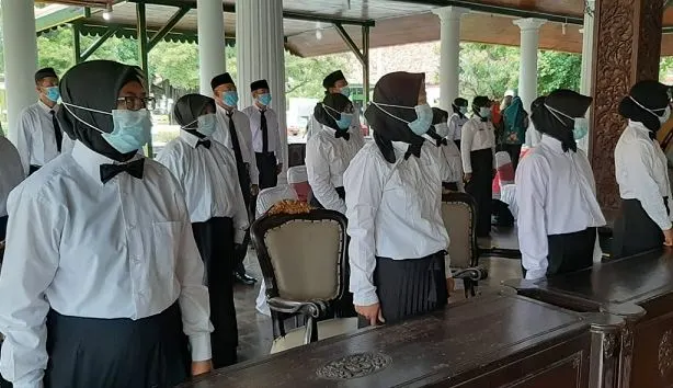 Masa sanggah berlangsung sekitar satu minggu lamanya, tetapi masih ada peserta yang belum menerima jawaban atas sanggahan mereka.