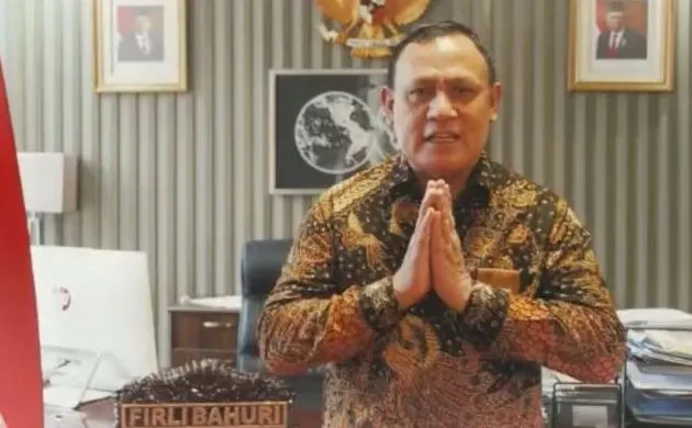 Polda Metro Jaya resmi menetapkan Ketua Komisi Pemberantasan Korupsi (KPK), Firli Bahuri, sebagai tersangka dalam kasus dugaan pemerasan terhadap mantan Menteri Pertanian, Syahrul Yasin Limpo (SYL).