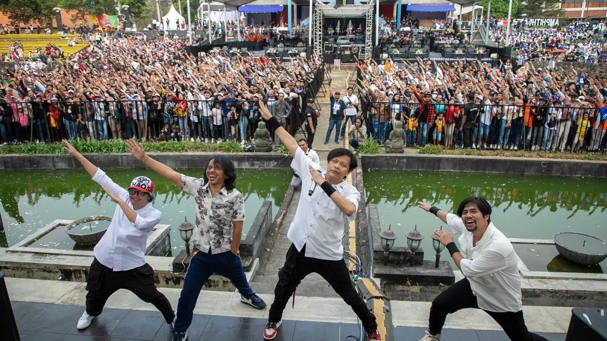 Pesta Rakyat Simpedes (PRS) yang dipersembahkan oleh Tabungan BRI Simpedes sukses digelar di Pandaan, Pasuruan, Jawa Timur.