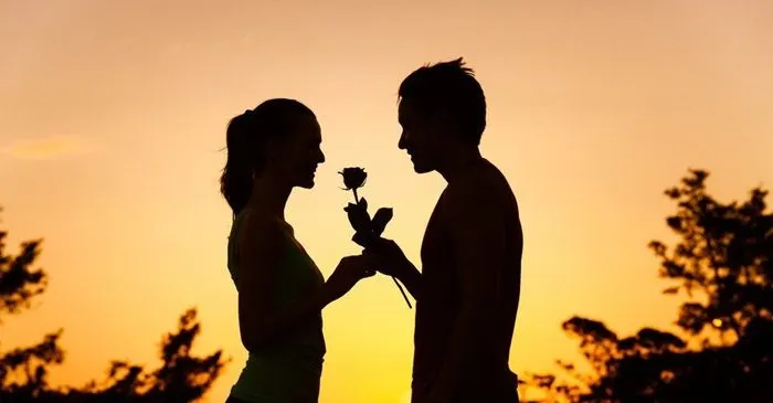 Psikologi Cinta: 5 Strategi Menghadapi Persaingan agar Sukses Dapatkan Hati Gebetan