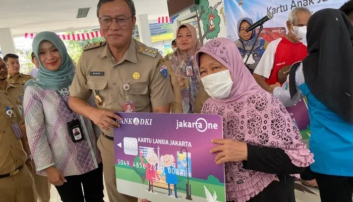 Rezeki Akhir Tahun Buat Warga DKI Jakarta! Bansos PKD Mulai Dicairkan, Rp 1,2 Juta Siap Masuk Kantong