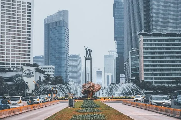 Tito Karnavian menegaskan bersama DPR, pemerintah tidak berniat mengubah atau menyatukan sistem administrasi pemerintahan di wilayah DKI.