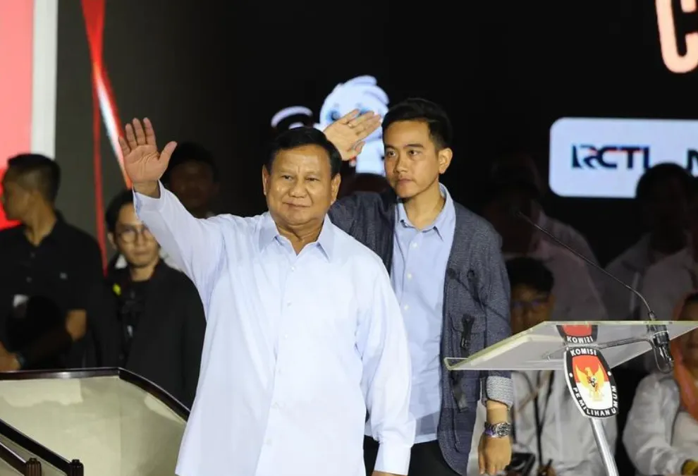 Dalam konferensi pers, Prabowo mengaku kecewa terhadap kualitas narasi yang disampaikan kedua paslon mengenai pertahanan.
