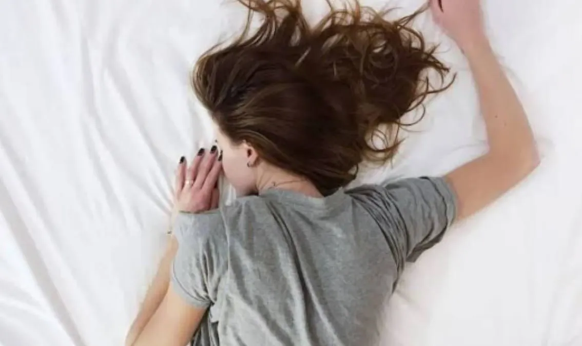 Illustrasi  Tes Kepribadian Berdasarkan Posisi Tidur