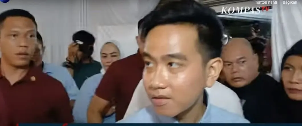 Respons Tak Terduga Gibran Soal Presiden Jokowi Dinobatkan Jadi Alumnus Paling Memalukan oleh BEM KM UGM