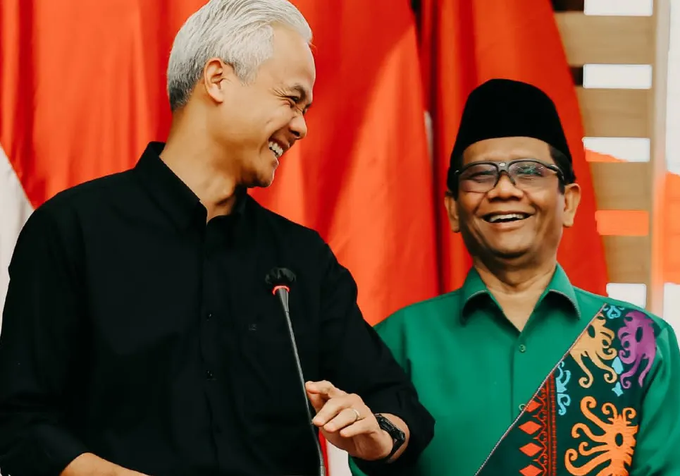 Ganjar Pranowo dan Mahfud MD