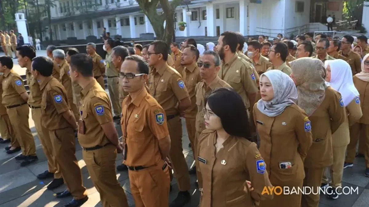 THR Cair 100 Persen, Sri Mulyani Pastikan Dana Rp 123 Juta Langsung Masuk ke Rekening PNS Golongan Ini