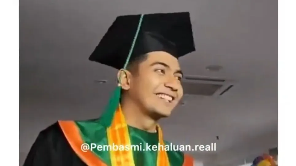 Isu tak sedap tengah menerpa rumah tangga YouTuber sekaligus selebgram Ria Ricis dan sang suami, Teuku Ryan.