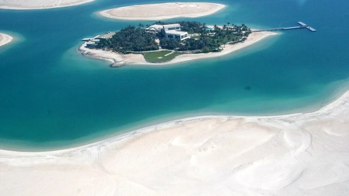 The World, Dubai | Dari pemandangan alam yang menakjubkan hingga sejarah yang menyimpan misteri, pulau-pulau unik di dunia ini memang memiliki daya tarik.