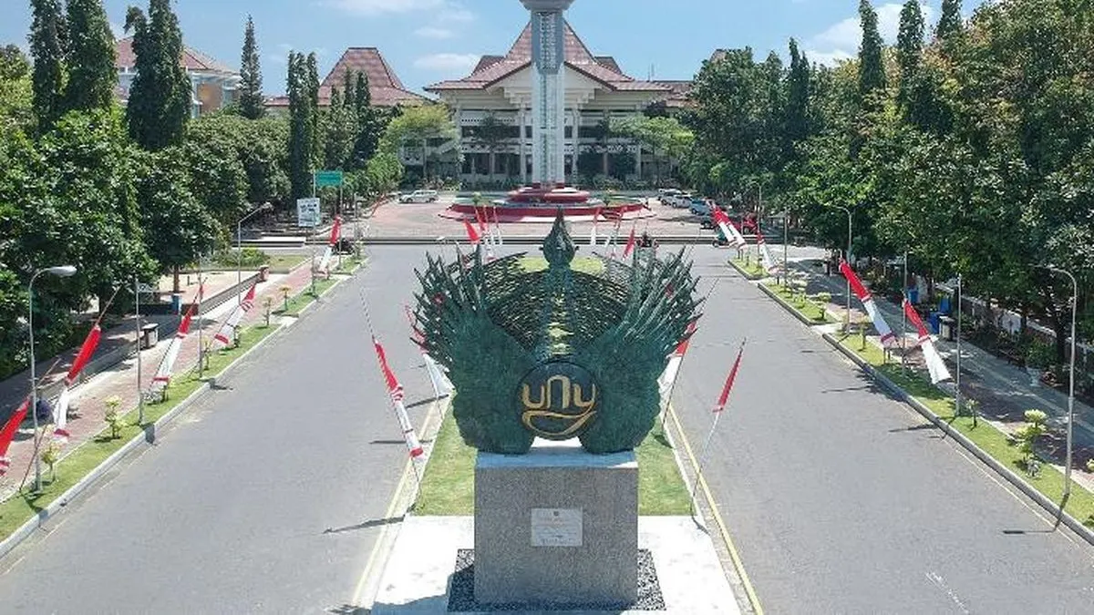 Tidak semua jurusan kuliah di UNY memiliki tingkat keketatan masuk tinggi, ada beberapa jurusan kuliah yang yang rendah peminat.