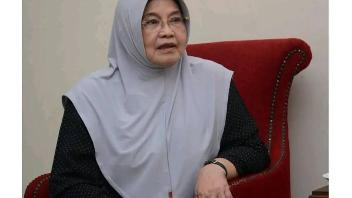 Mantan Menteri Kesehatan Siti Fadilah