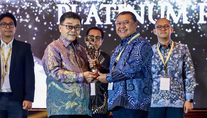 bank bjb Raih Platinum Rank Asia Sustainability Reporting Rating 2023