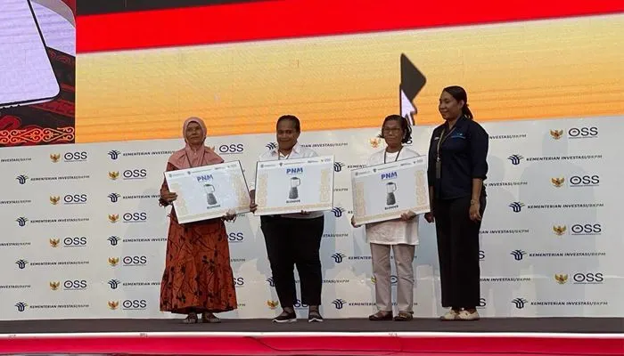 125 UMK Sorong Binaan PNM Terima NIB
