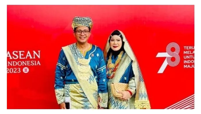 Tri Mega Hiariej, Istri dari Eddy Hiariej