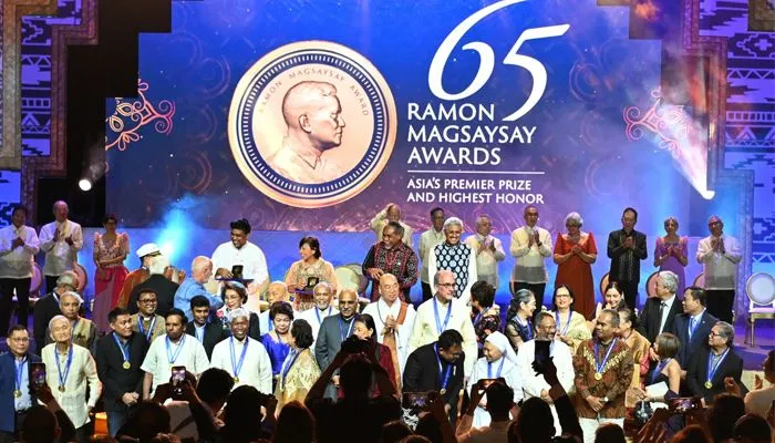 Para penerima penghargaan Ramon Magsaysay 2021 yang penyerahannya sempat tertunda akibat pandemi. 
