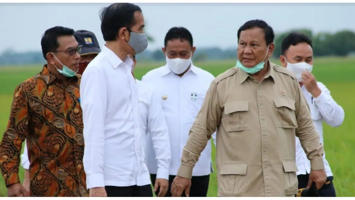 Presiden Jokowi bersama Prabowo Subianto
