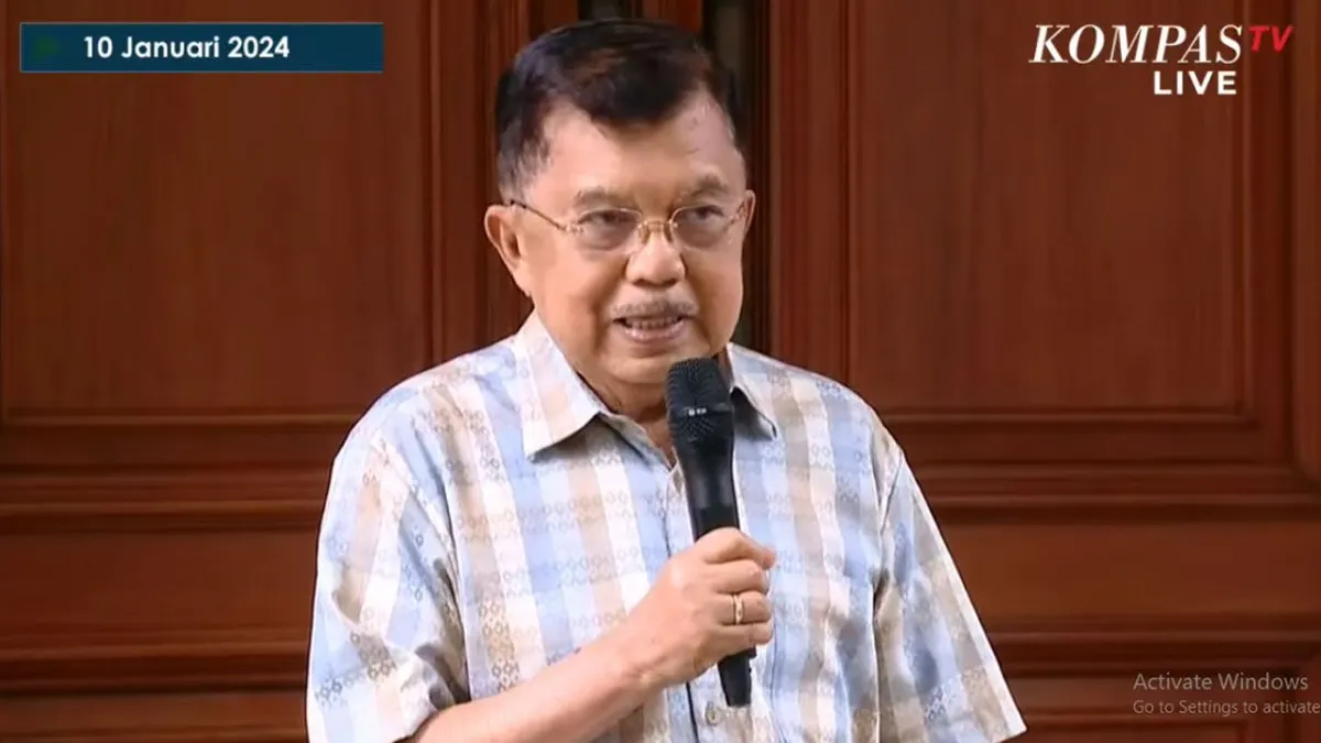 Jusuf Kalla memberikan tanggapannya terkait film dokumenter "Dirty Vote" yang menuai kontroversi menjelang Pilpres 2024.