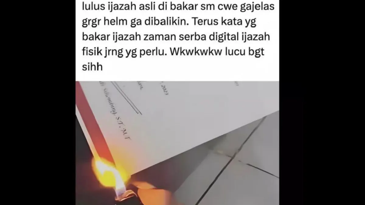 Usut punya usut, rupanya alasan wanita tersebut membakar ijazah S1 pacarnya hanya karena masalah sepele, yakni gara-gara helm.