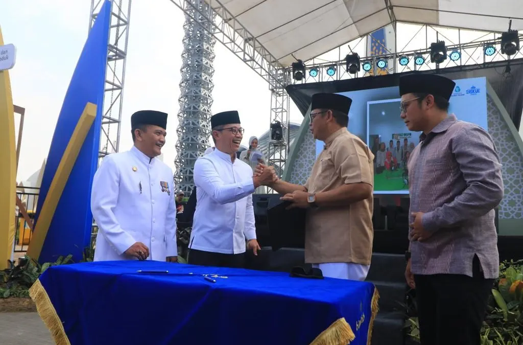 bank bjb syariah Beri Beasiswa Santri Magang asal Sumatera Utara di Pesantren Jawa Barat dan Dukung OPOP