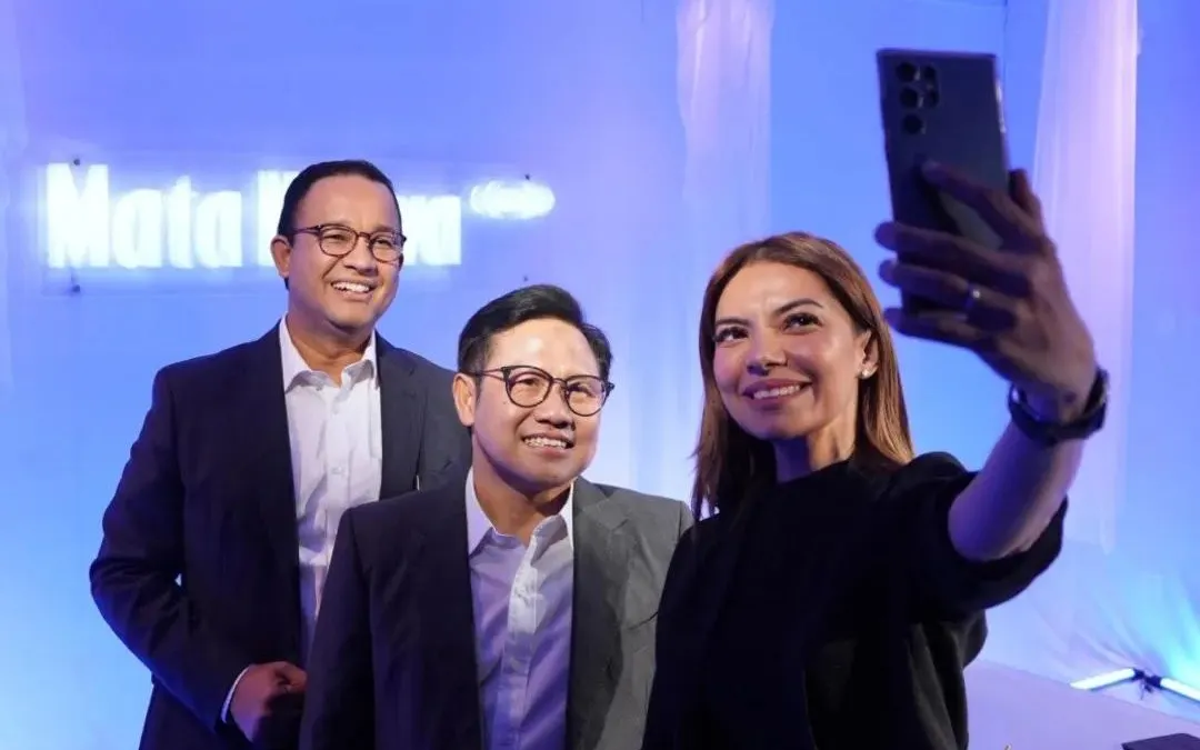 Anies Baswedan mendatangi acara Mata Najwa yang menghadirkan ketiga bakal calon presiden (capres) termasuk Ganjar Pranowo dan Prabowo Subianto.