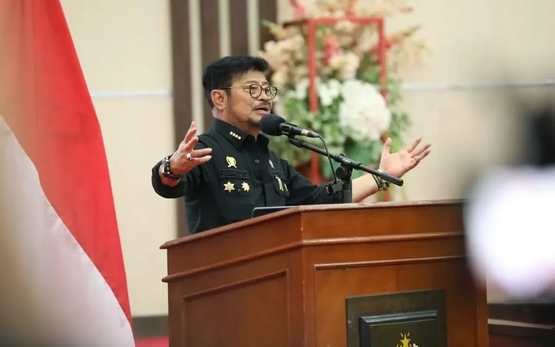 KPK menahan Syahrul Yasin Limpo karena dugaan korupsi di Kementan.