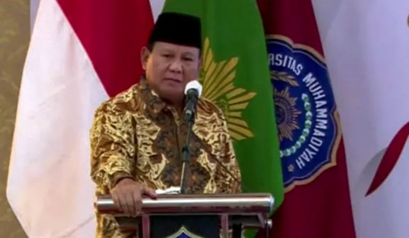 Calon presiden (capres) nomor urut 2 Prabowo Subianto, meminta maaf terkait ketidakhadiran Gibran Rakabuming Raka pada dialog dengan Muhammadiyah di Universitas Muhammadiyah Surabaya.