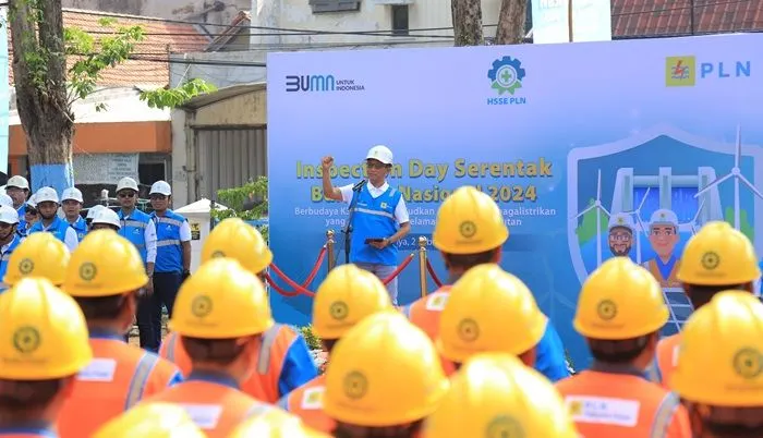Direktur Utama PLN Darmawan Prasodjo mengadakan kegiatan Inspection Day dalam rangka memperingati Bulan Keselamatan dan Kesehatan Kerja (K3) Nasional.