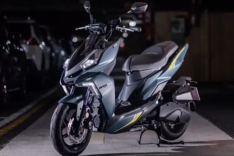 Yang menarik, skutik 160 cc berlabel DRG BT 160 dari pabrikan SYM ini hanya dibanderol dengan harga mulai dari 20 jutaan di pasar.