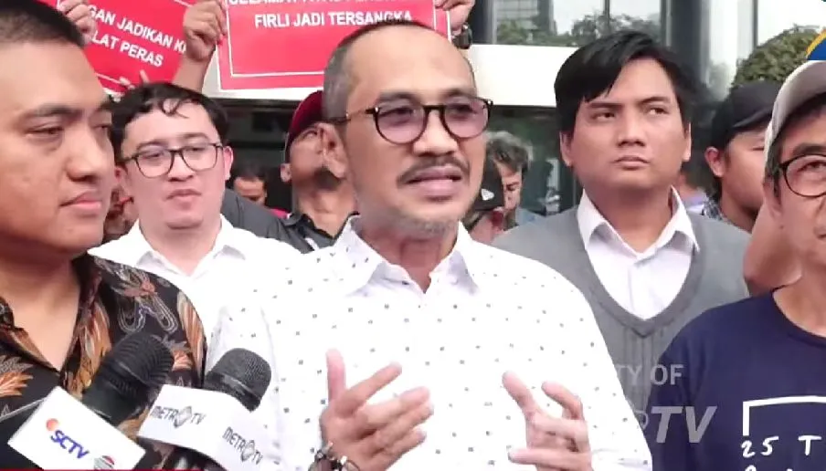 Presiden Jokowi Didesak Pecat Firli Bahuri, Abraham Samad dan Novel Baswedan Kompak Angkat Bicara